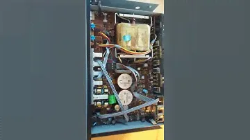Grundig V20 Interno